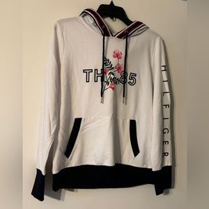 Brand New Tommy Hilfiger Berkeley Cas Sweatshirt Medium